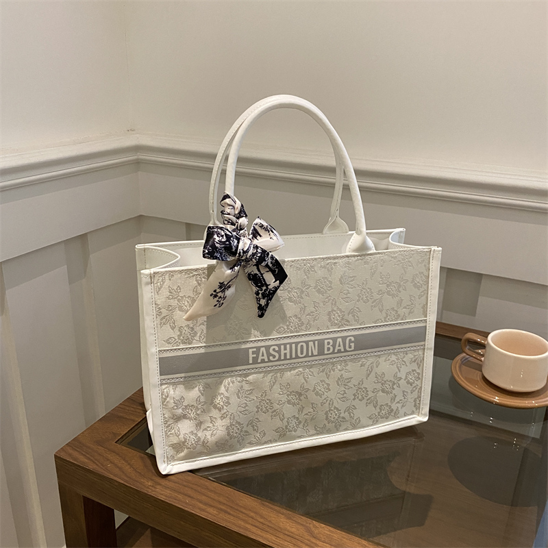 Luxury Bags Online - Luxury Elegant Women Tote Bag Embroid
