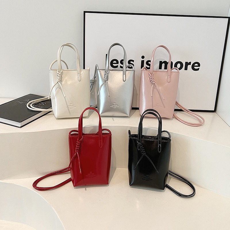 Luxury Bags Coach - Korean version of niche fashion mobile