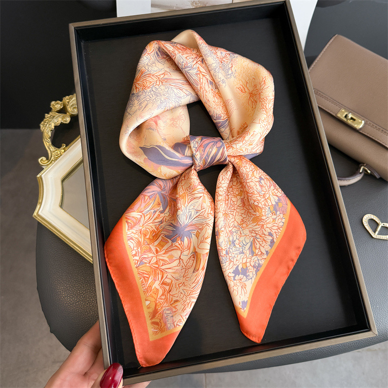 Luxury Design Print Scarf For  - Luxury Bags Online 评论和价格