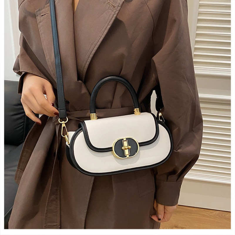 Women's Elegant Small Square C - Luxury Bags Coach 评论和价格