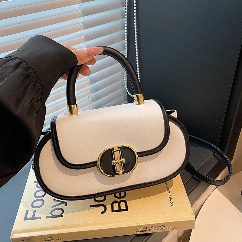 Women's Elegant Small Square C - Luxury Bags Coach 评论和价格